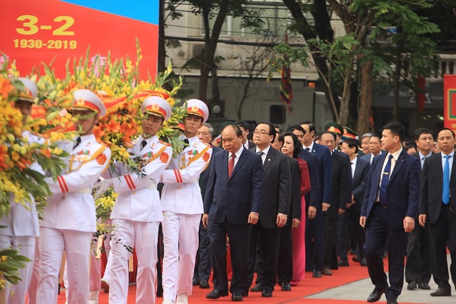 Tưng bừng khai hội Gò Đống Đa